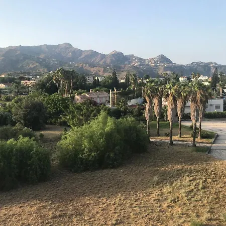 Apartment Paradise Holiday